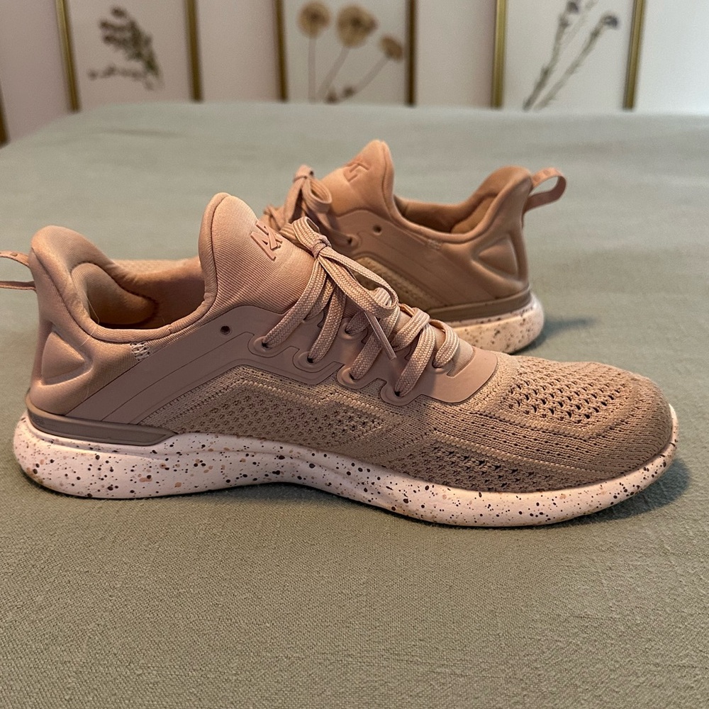 Pink APL Sneaker size 8 EUC